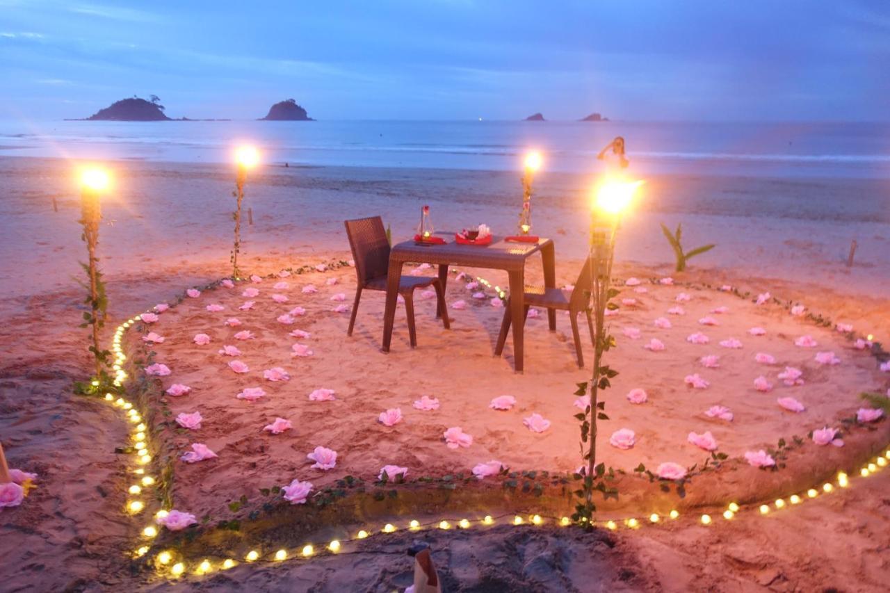 Nacpan Beach Glamping Managed By H Hospitality Group El Nido Luaran gambar